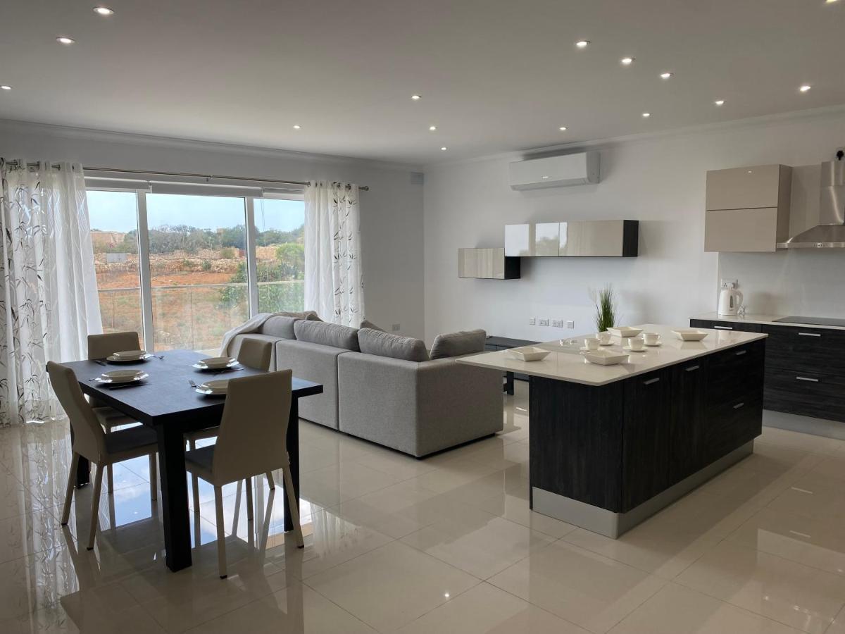 New 3 Bedroom Apartment Close To Airport Zurrieq Exterior foto